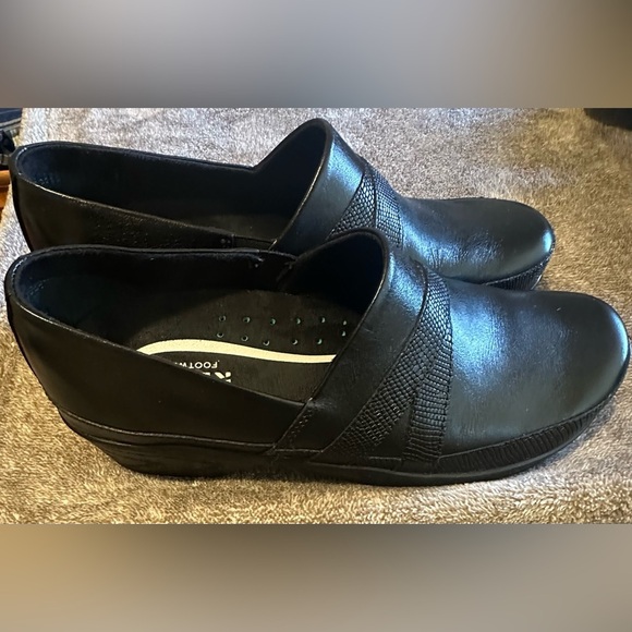 KLOGS BRAND LEATHER - Picture 2 of 3